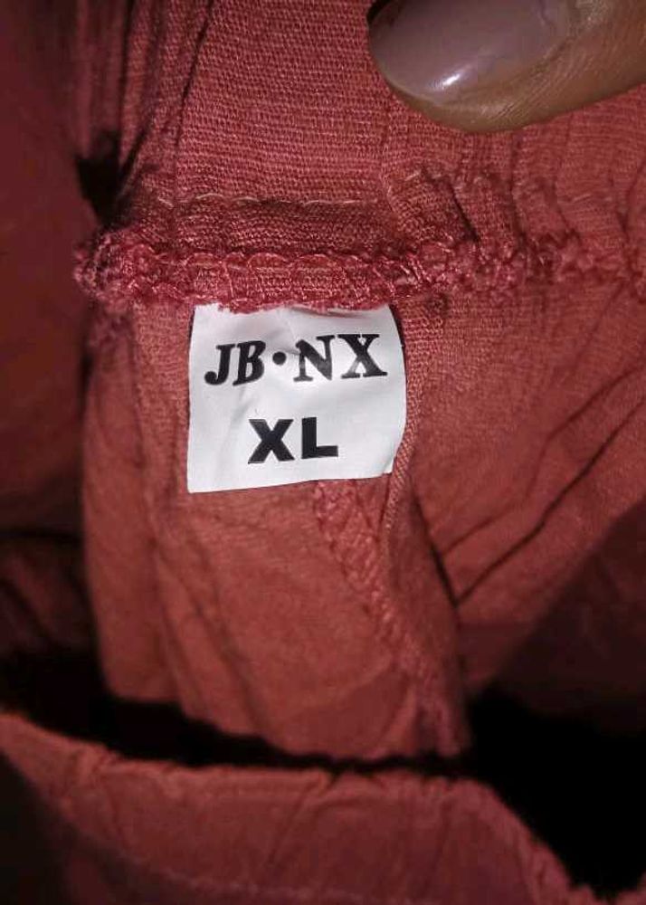 Pink Stretchable Leggings With Pattern Near Ankles