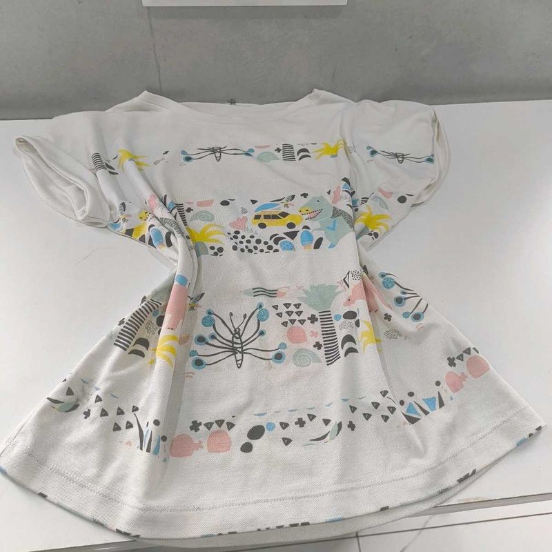 Cute Girls Graphic Tee