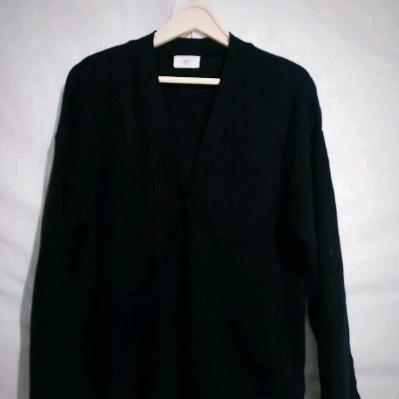 Black Knitting Cardigan