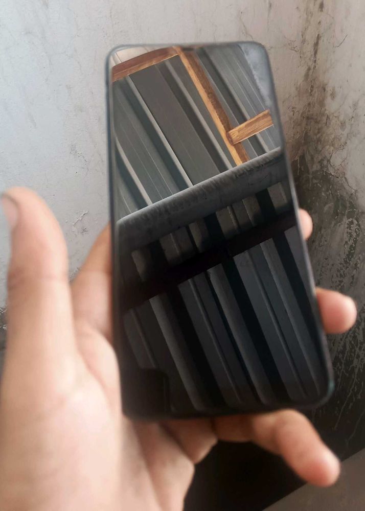 Oppo A3s 4G ( Need Battery Replacement )