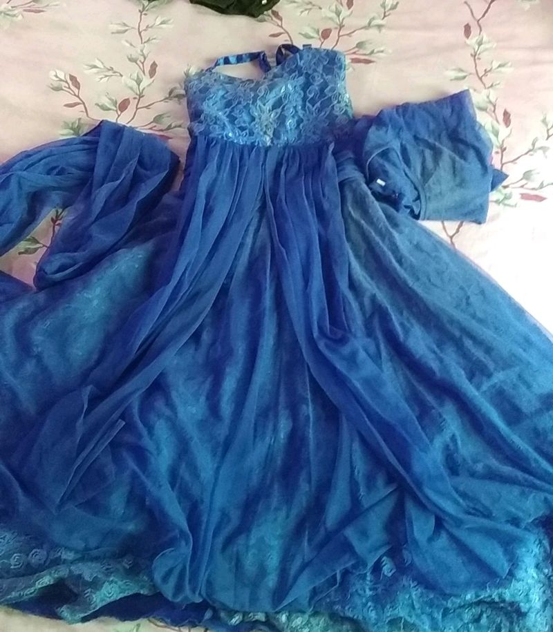 An Elegant Gown For 10-12 Yrs Girl
