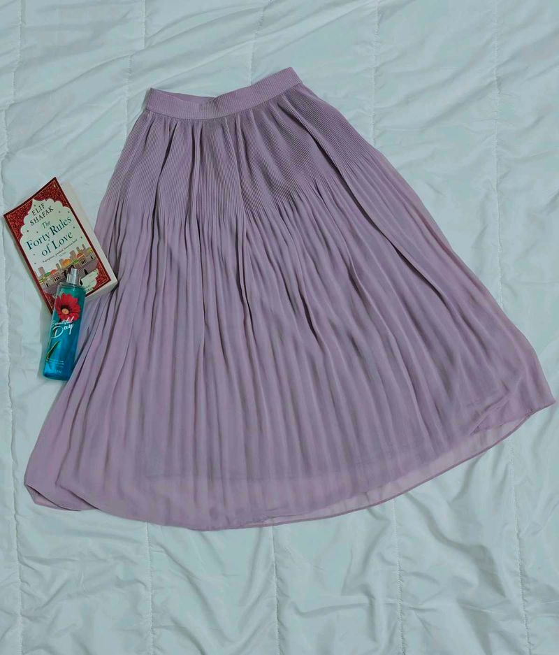 Lilac pleated Midi skirt