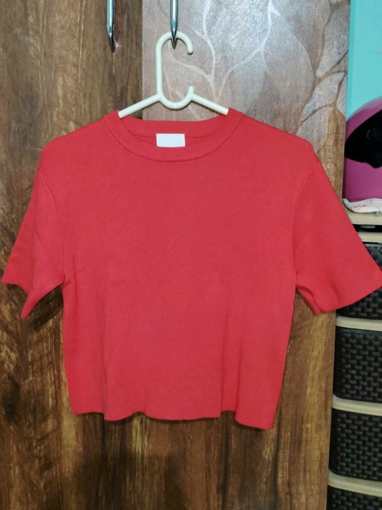 Red Cropped T-Shirt