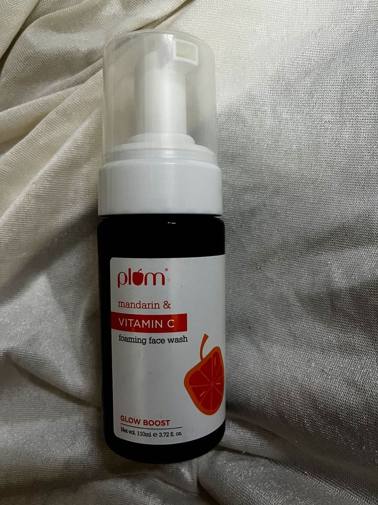 Plum Vitamin C Face Wash