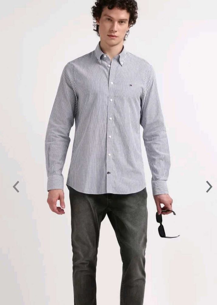 Tommy Hilfiger Regular Fit Striped Button-Down