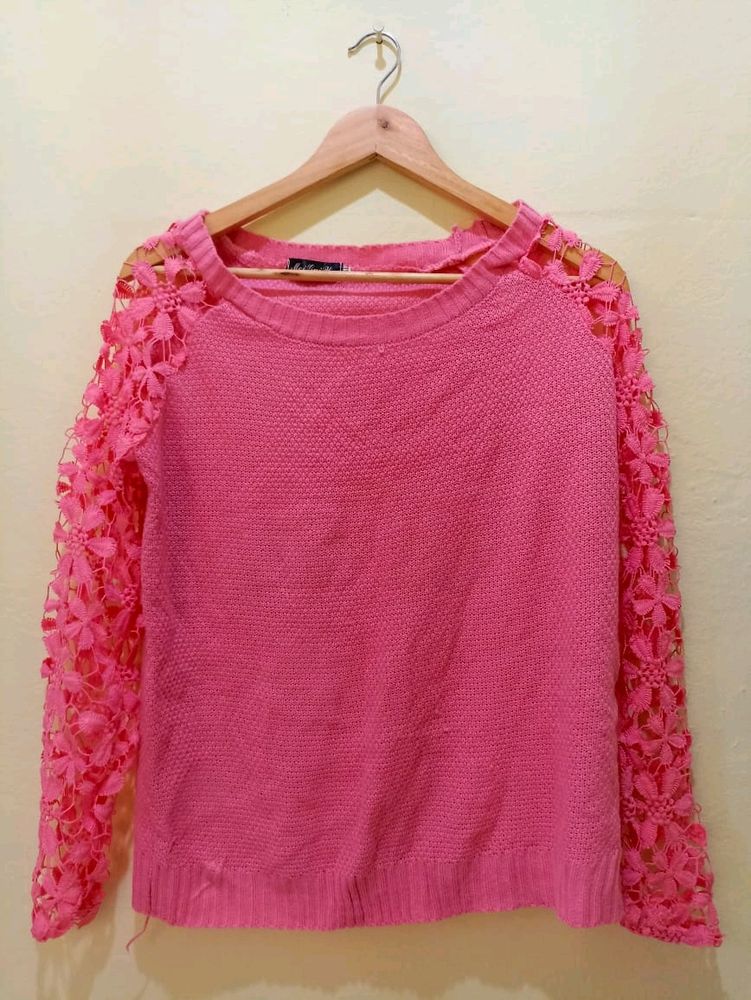 Wool Top / Net Design Sleeves