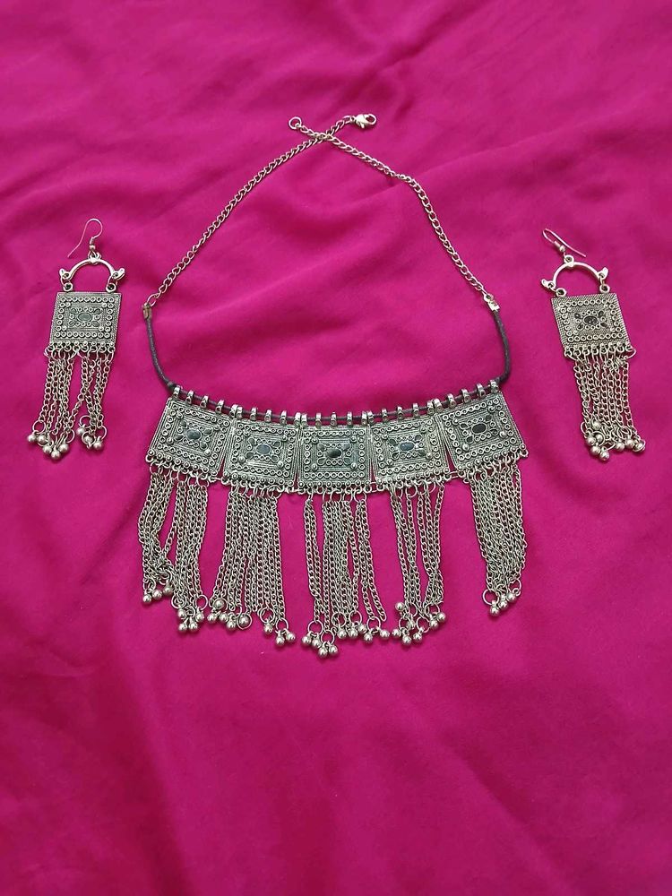 Silver Necklace &amp; Earring Set All 4 At Just 150