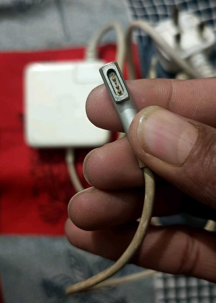 MacBook Charger - MagSafe