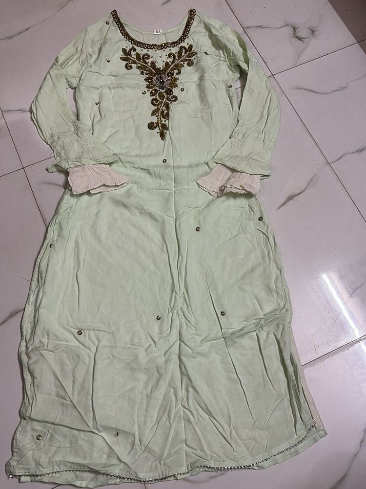 Light Green Embroidered Kurta