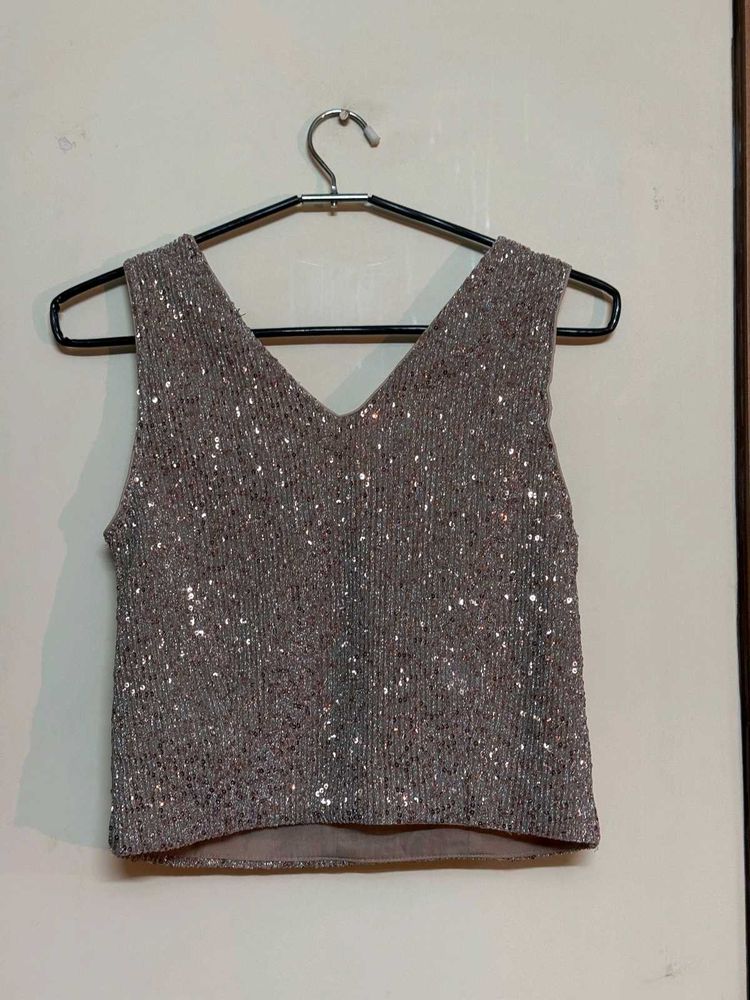 Shimmering Sleeveless Sequin Crop Top