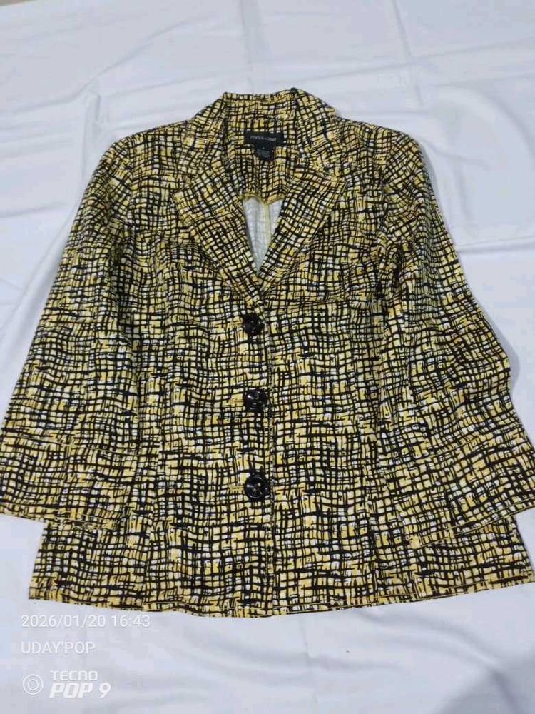 Stylish Patterned Blazer