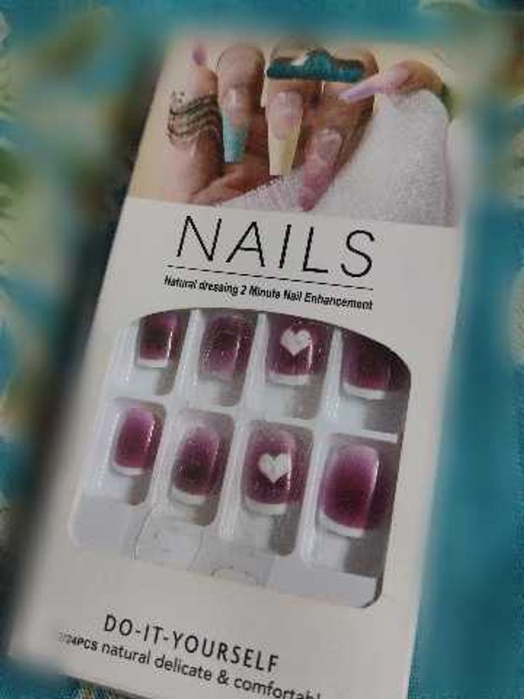 DIY Press-On Nail Set