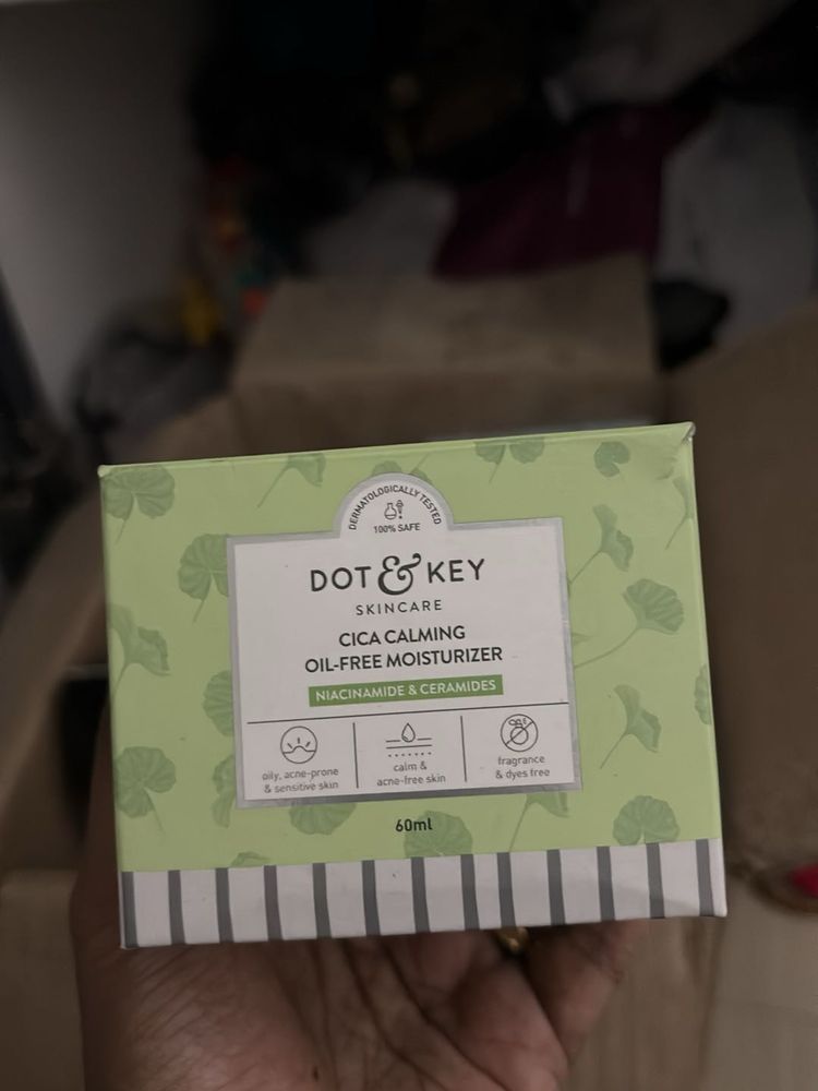 Dot &amp; Key Cica Calming Moisturizer