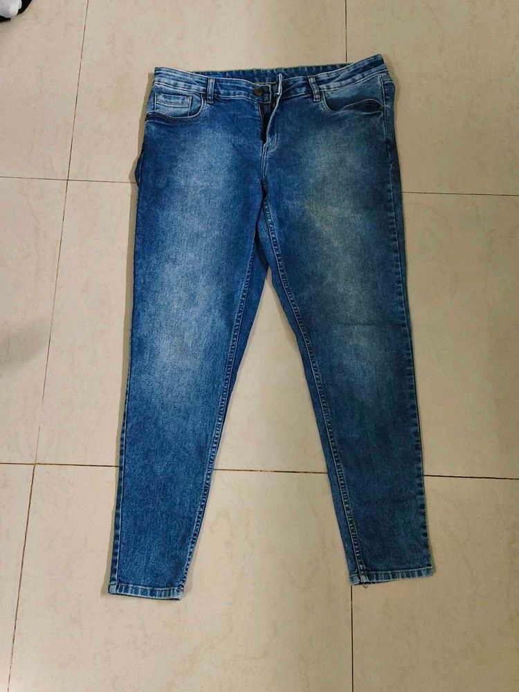 Stylish Blue Denim Jeans