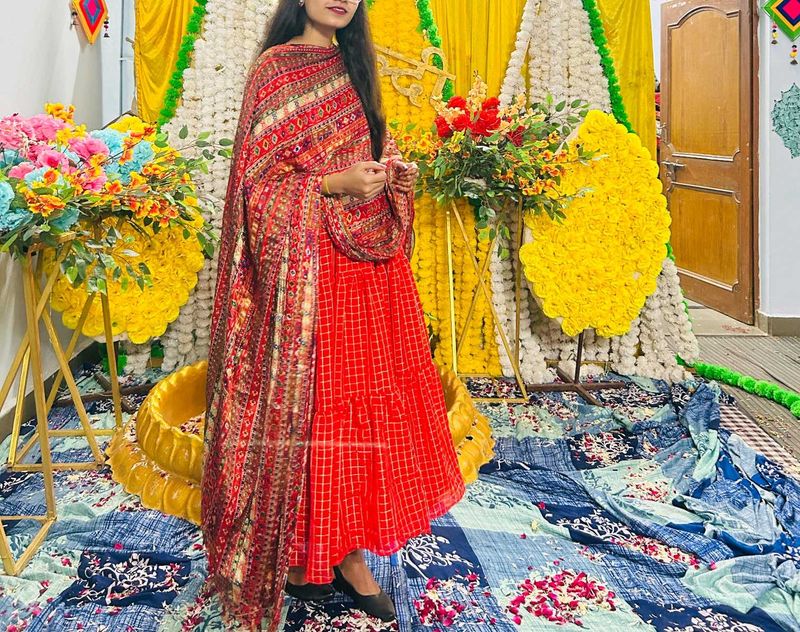 Elegant Red Kurta Set