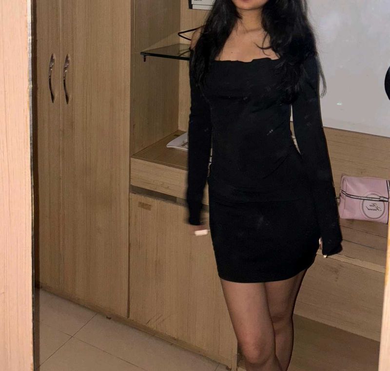 Off Shoulder Bodycon Dress