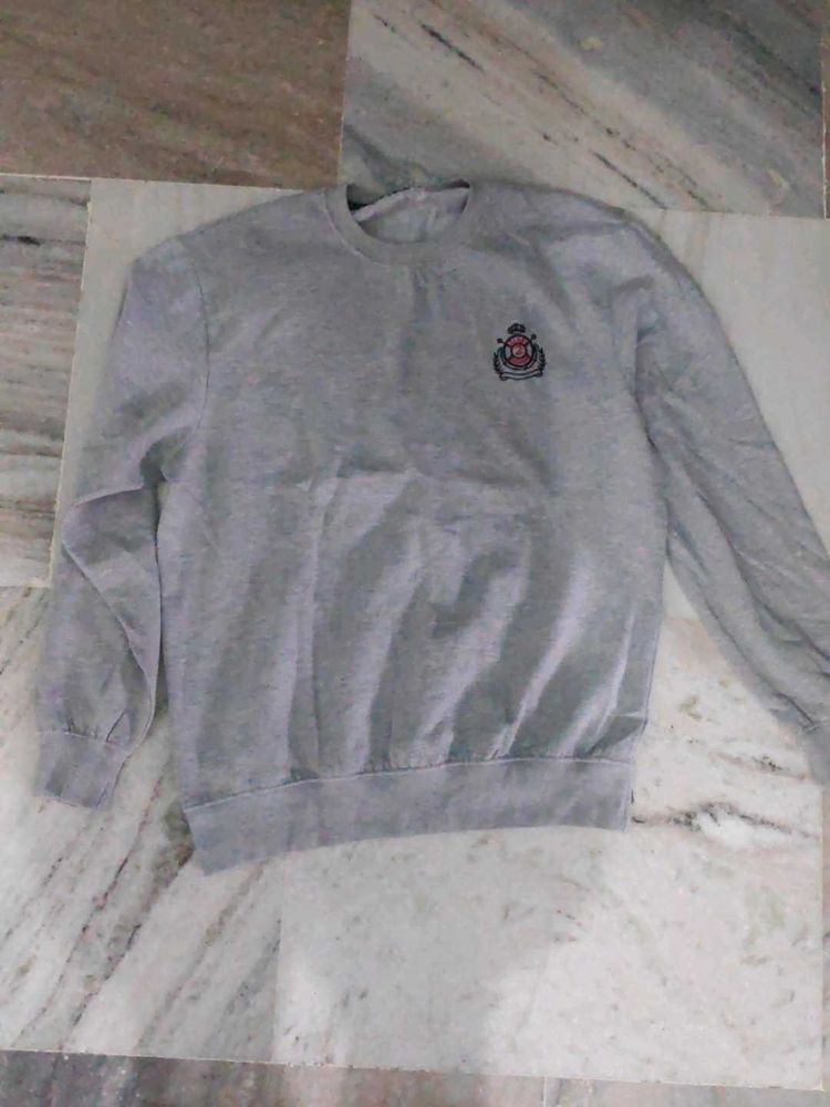 Grey Sweatshirt