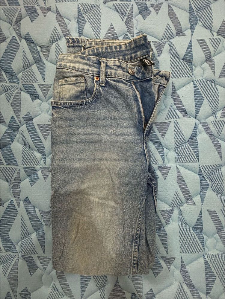 Light Wash Denim Jeans