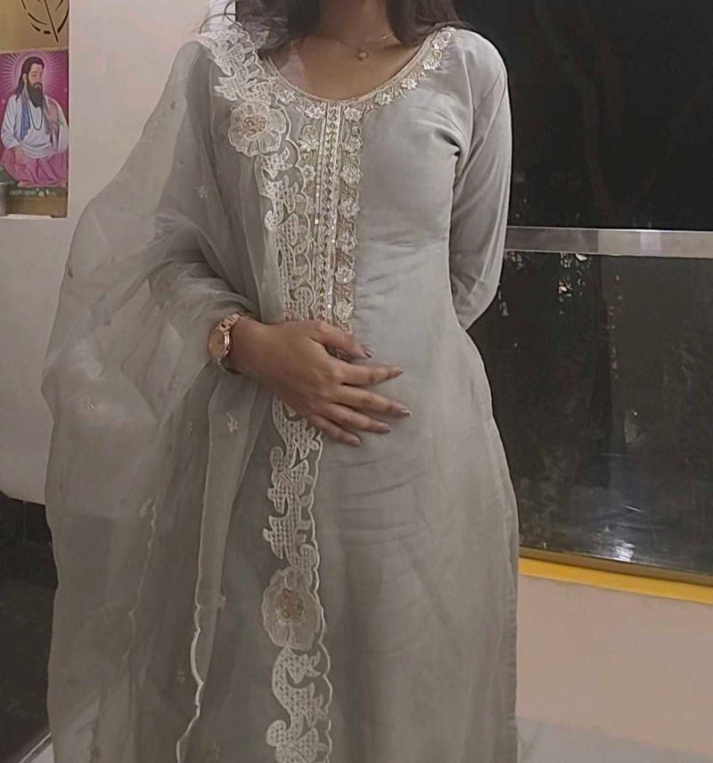 Elegant Grey Embroidered Proper 3 Piece Suit