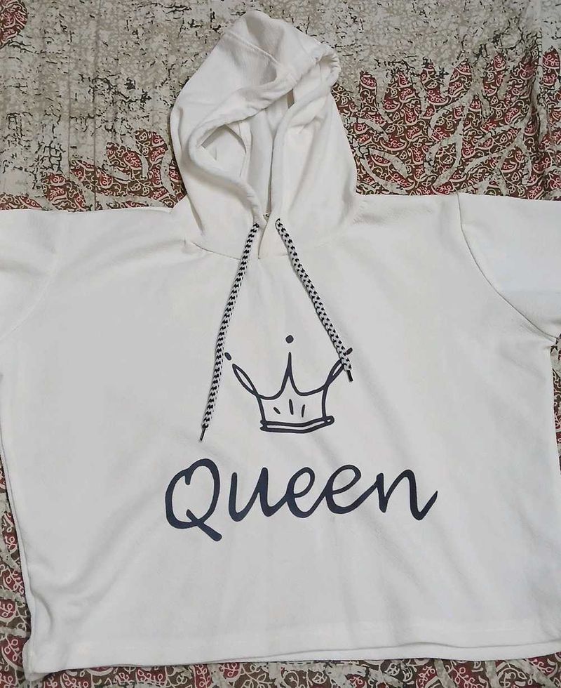 White Full Sleeved Hoodie