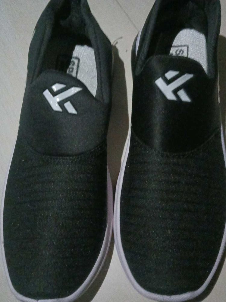 Black Slip-On Sneakers