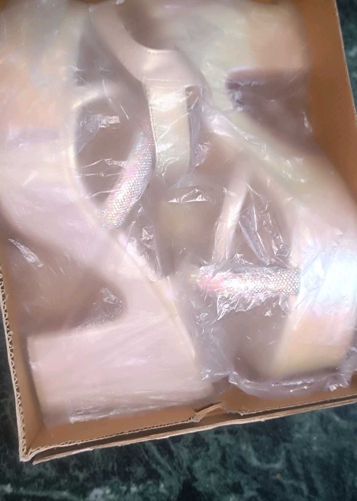 Heels Like New