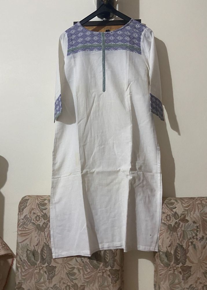 Ethnic Embroidered Kurta