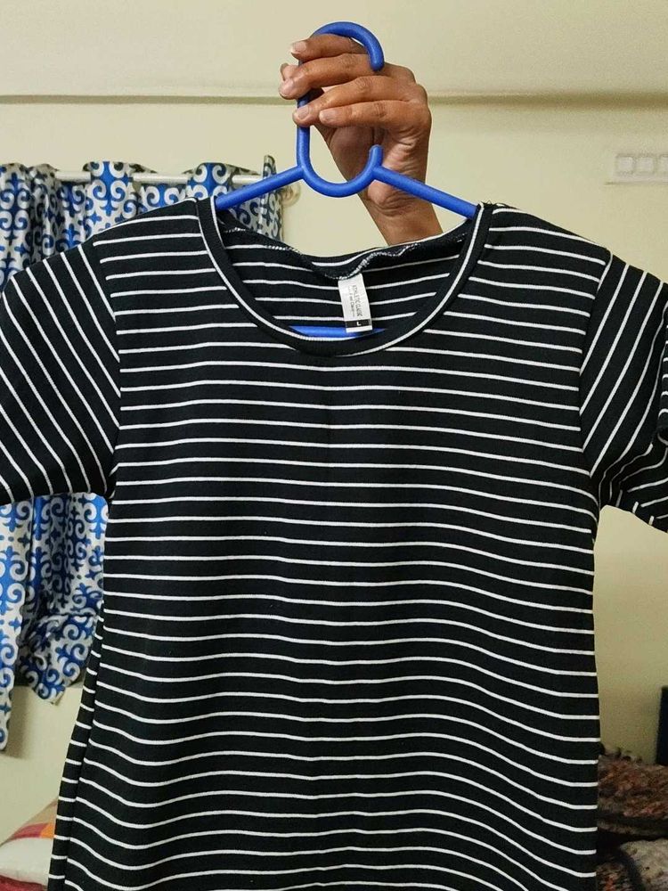 Striped Black &amp; White T-Shirt