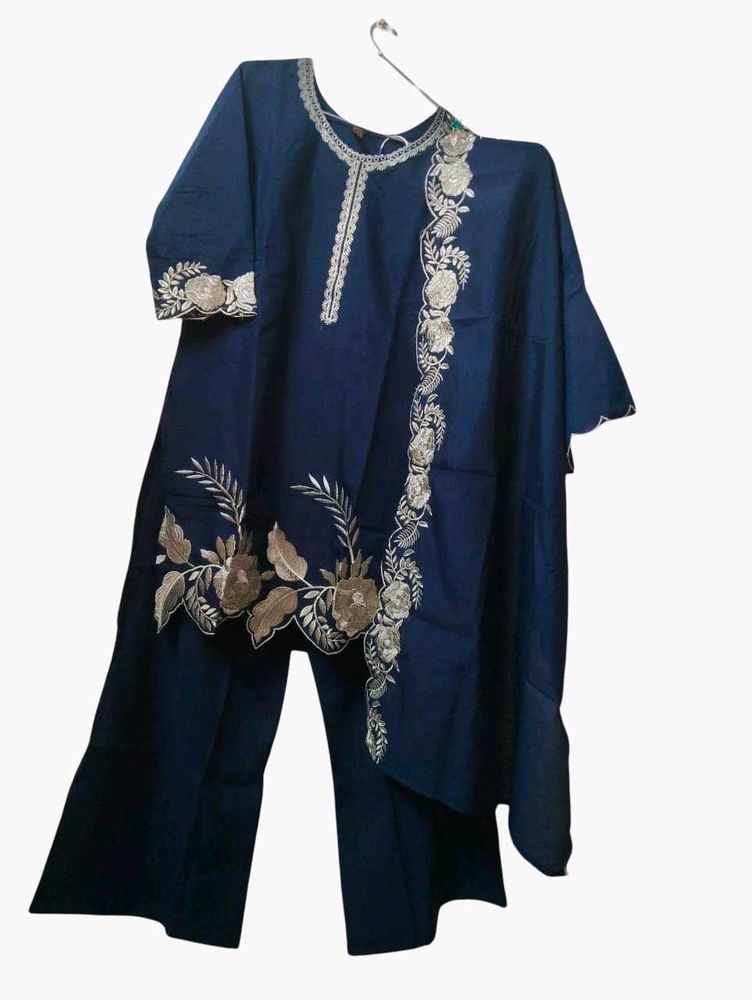 Elegant Navy Blue Kurta Set