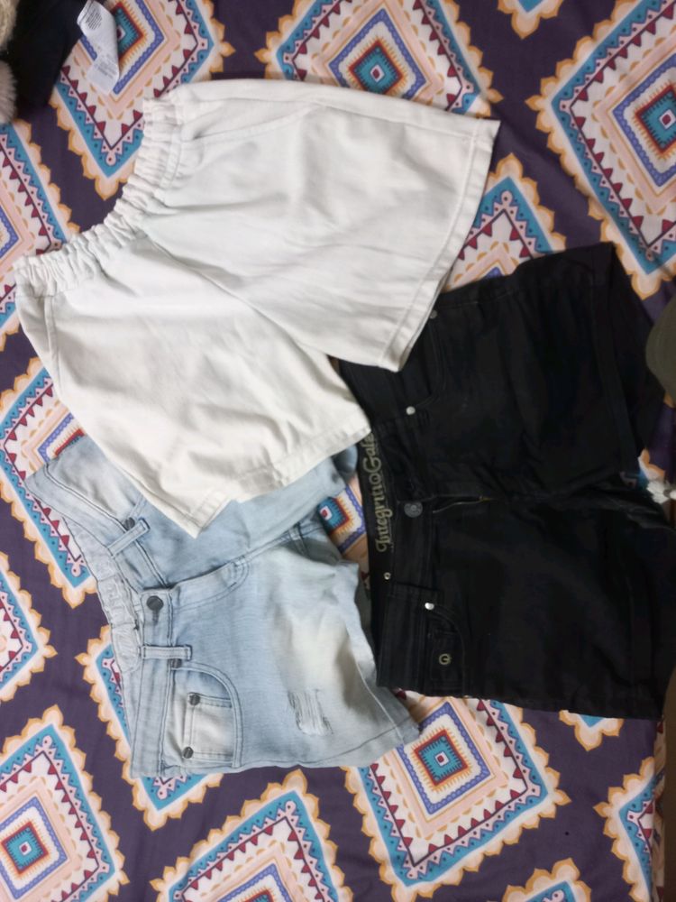 Combo Of 3 Shorts😍