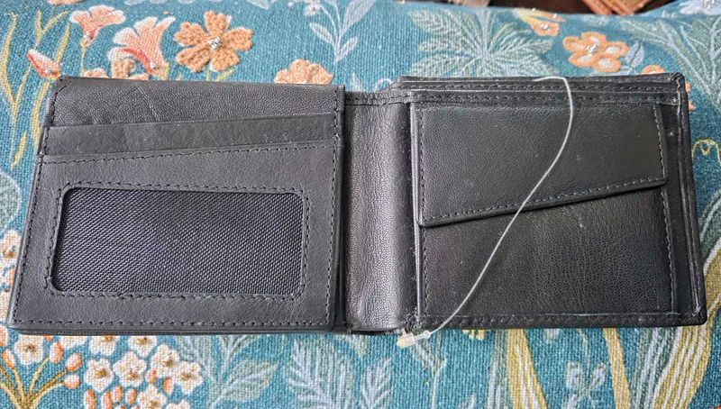 Newhide Leather Wallet, black, unused