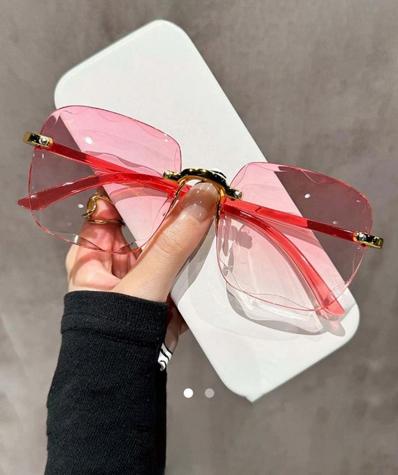 Pink Sunglasses💗