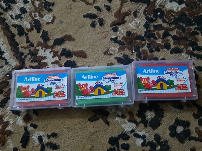 Artline Clay