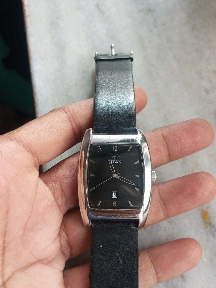 Titan Orignal Analog Rectangular Dial Mens Watch