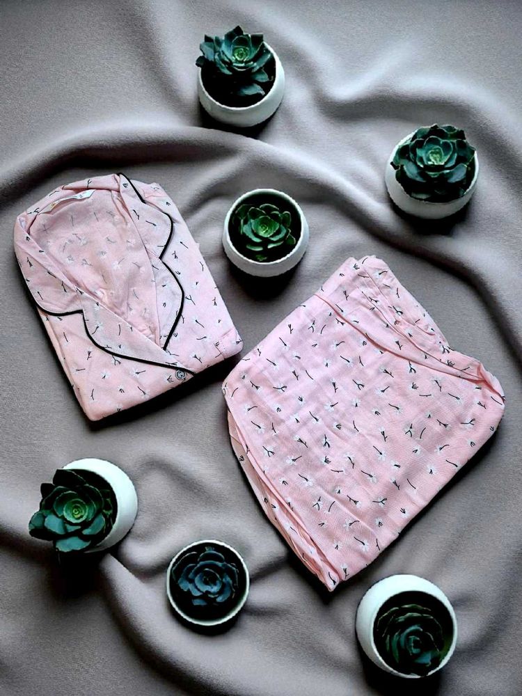 Pink Cotton Printed Night Suit for Women