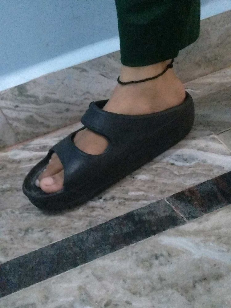 Black Casual Slippers
