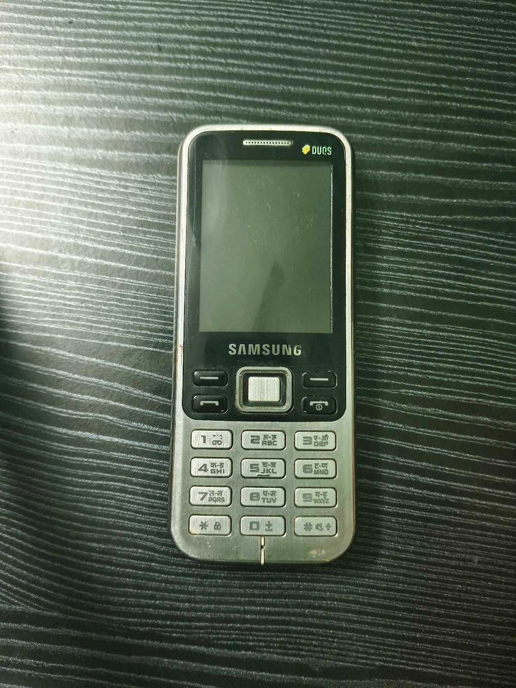 Samsung Metro Keypad Phone