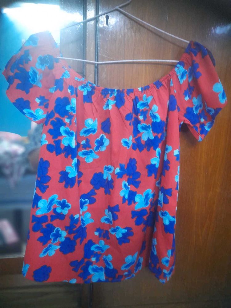 Floral Off-Shoulder Top