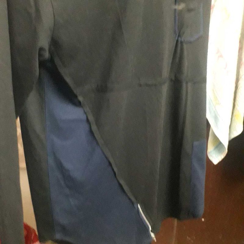 Stylish Two-Tone Long Sleeve Top