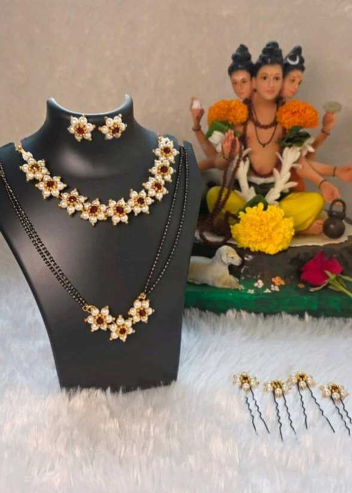 Floral Pearl Jewelry Set