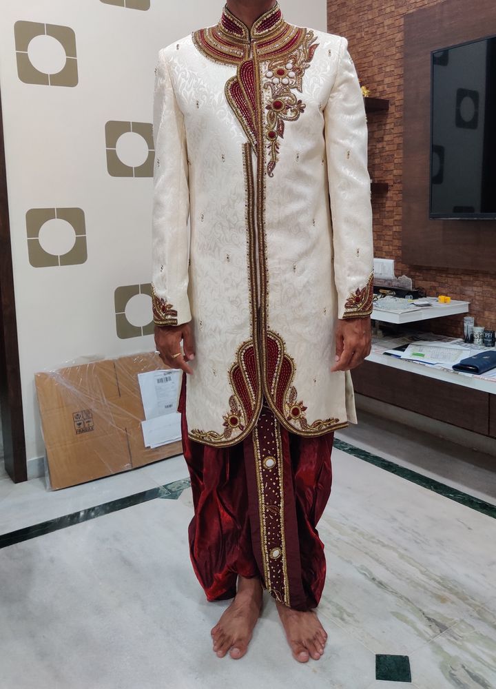 Men Sherwani Dhoti Stitched Set -Offwhite &amp; Maroon