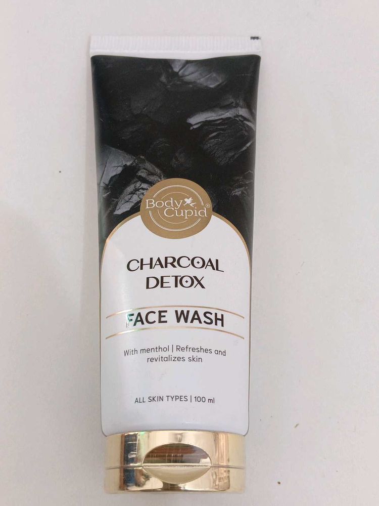 Body Cupid Charcoal Face Wash