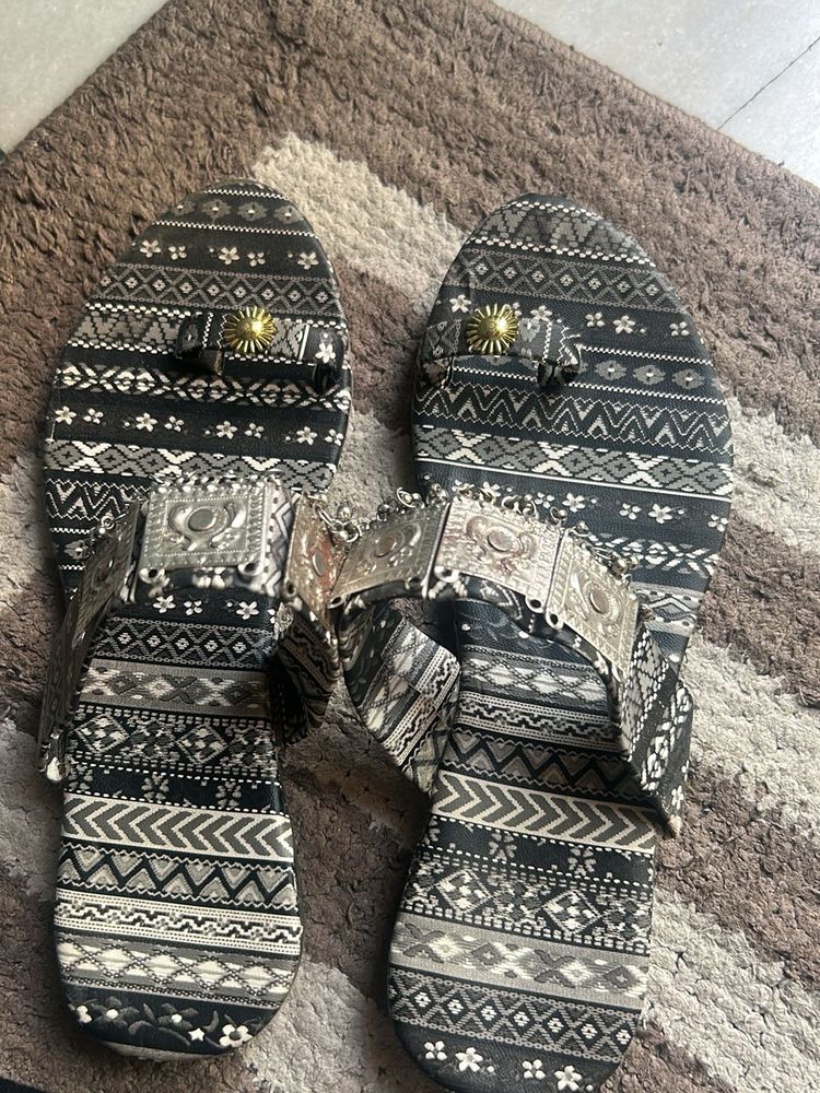 Ethnic Print Flats