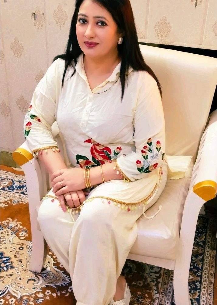 Beautiful Kurta Pajama Set (S,M,L)Size