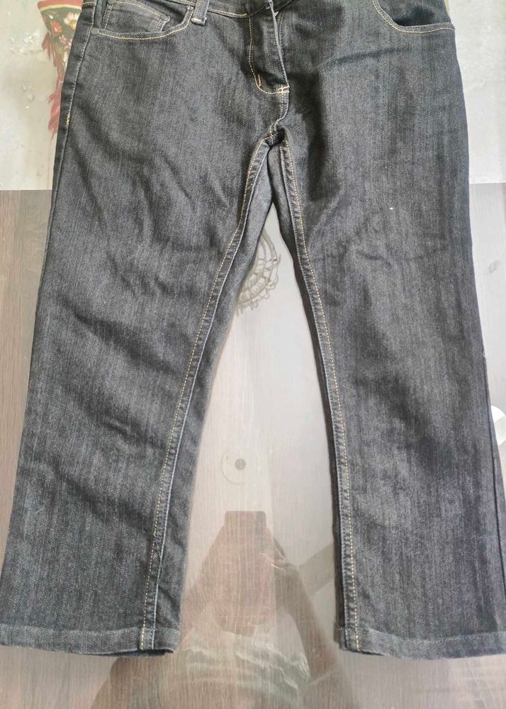 Classic Black Denim Capri