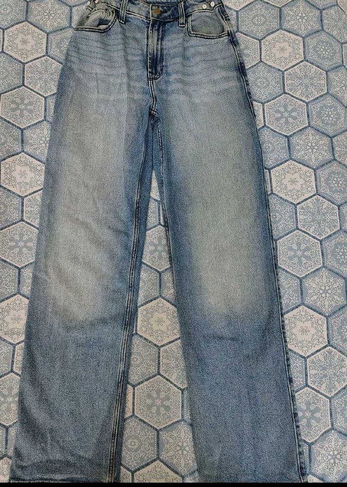 straight fit blue Jeans