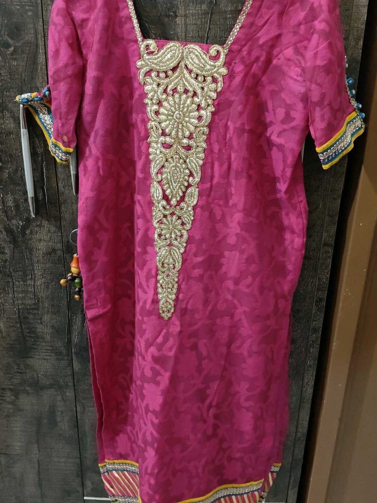 Hot Selling Attire For Festive Occasion