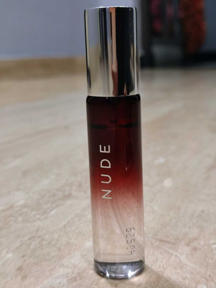 Skinn nude perfume
