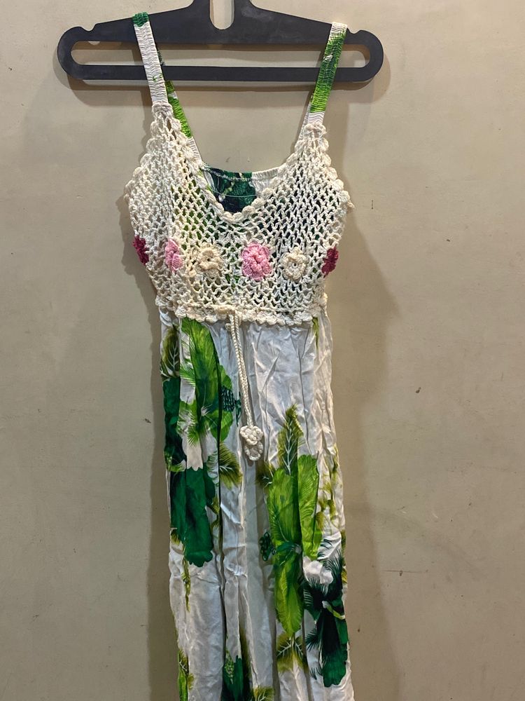 Floral Knee Length Dress For Sunny Days And Pool P