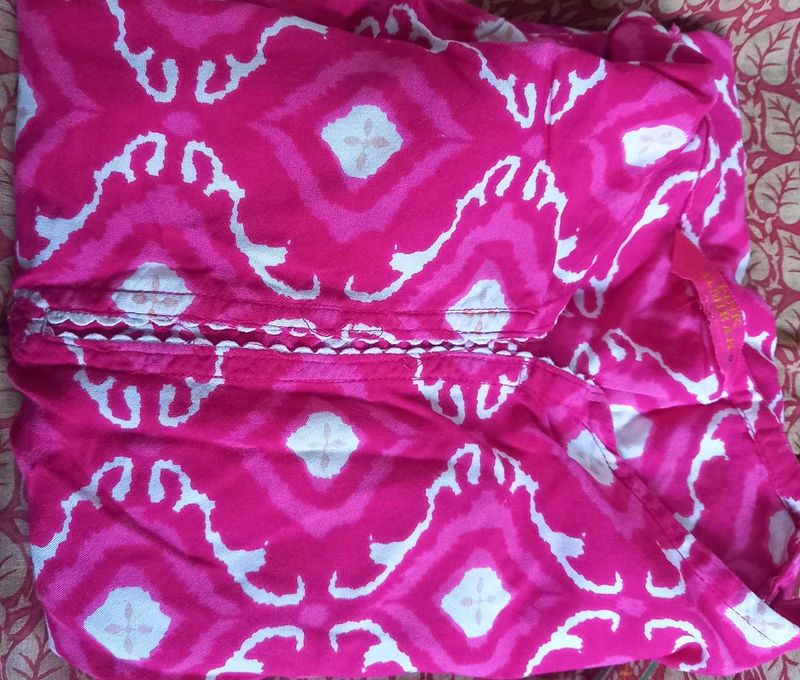 Pink Colour Kurti